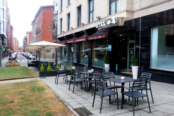 hotel 44 gijon terraza1